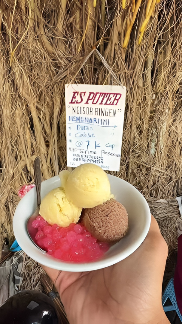 Es Puter Ngisor Ringin Semarang: Cuma Rp7K, Pantes Selalu Jadi Buruan!